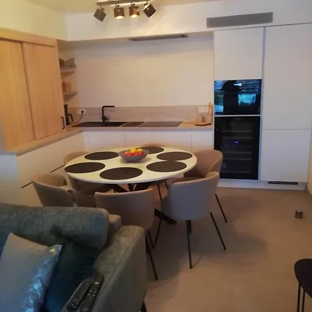 Sailors' Park Zephir Lejlighed *